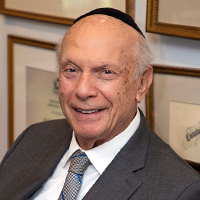 Rabbi Arthur Schneier profile photo.