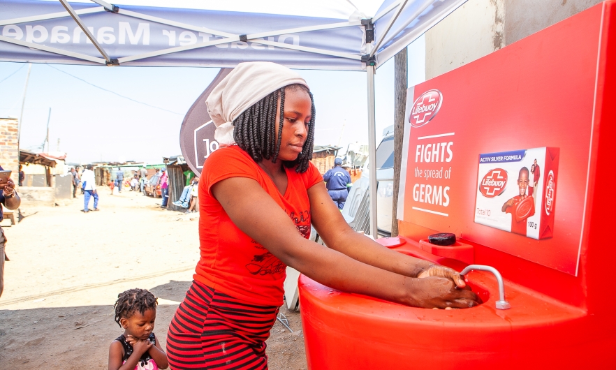  Mayor Geoffrey Makhubo launched a handwashing campaign to counter the spread of COVID-19 at the Mangolongolo Informal Settlement, April 22, 2020, Johannesburg, South Africa. 