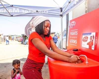  Mayor Geoffrey Makhubo launched a handwashing campaign to counter the spread of COVID-19 at the Mangolongolo Informal Settlement, April 22, 2020, Johannesburg, South Africa. 