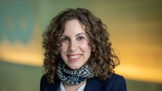 Headshot of woman smiling